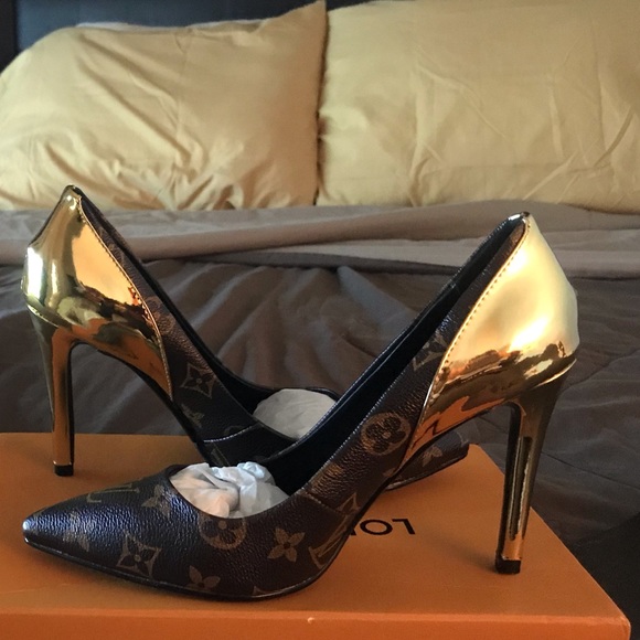 Louis Vuitton Heels - Picture 1 of 1